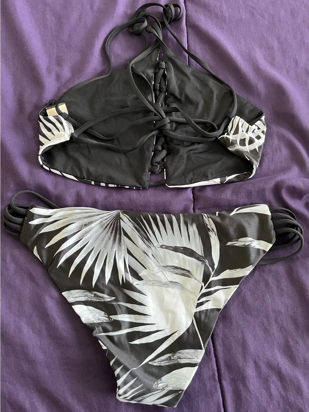 NEW L*Space Floral Reversible Bikini Set Nikki Top & Low Down Bottoms Medium